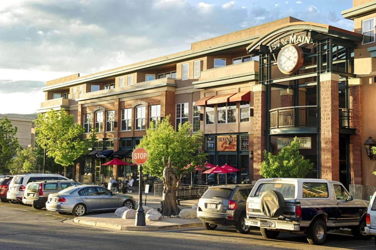 The Inn At Riverwalk Edwards Exterior photo